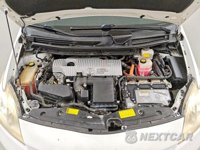 Zdjęcie 11 z 13 samochodu: 2012 TOYOTA PRIUS TWO VIN:JTDKN3DU6C5490170 - miniatura