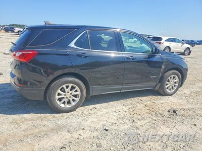 Trzecie zdjęcie samochodu z tyłu: 2020 CHEVROLET EQUINOX LT VIN:2GNAXKEV8L6137447 - miniatura