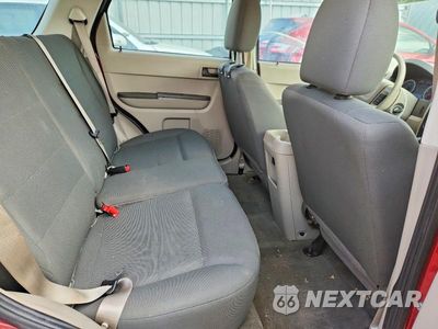 Zdjęcie 11 z 13 samochodu: 2011 FORD ESCAPE XLS VIN:1FMCU0C76BKB13724 - miniatura