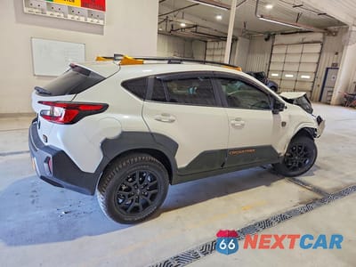 Trzecie zdjęcie samochodu z tyłu: 2024 SUBARU CROSSTREK WILDERNESS VIN:4S4GUHU67R3765908 - miniatura