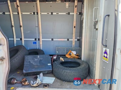 Zdjęcie 11 z 13 samochodu: 2011 MERCEDES-BENZ SPRINTER 2500 VIN:WD3PE8CB1B5591841 - miniatura