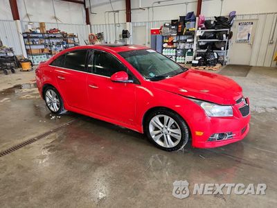 Czwarte zdjęcie samochodu z boku: 2014 CHEVROLET CRUZE LTZ VIN:1G1PG5SB2E7278329 - miniatura