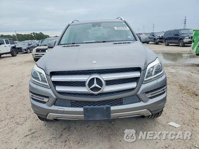 Piąte zdjęcie samochodu w środku: 2015 MERCEDES-BENZ GL 450 4MATIC VIN:4JGDF6EEXFA505341 - miniatura