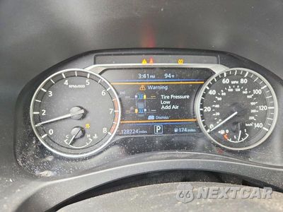Zdjęcie 9 z 12 samochodu: 2019 NISSAN ALTIMA SR VIN:1N4BL4CV0KC202665 - miniatura