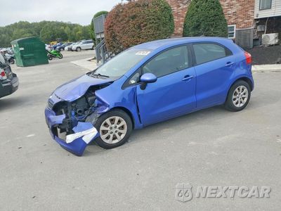 2013 KIA RIO 5-DOOR EX KNADN5A39D6203753 - główne zdjęcie licytacji z USA - miniatura
