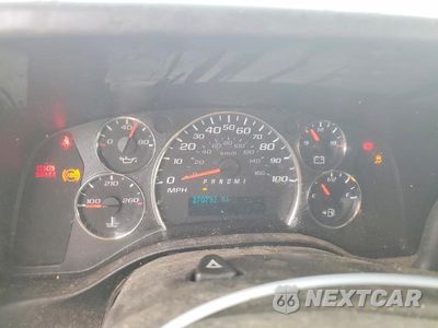 Zdjęcie 9 z 13 samochodu: 2017 CHEVROLET EXPRESS 2500 VAN VIN:1GCWGAFF9H1294107 - miniatura