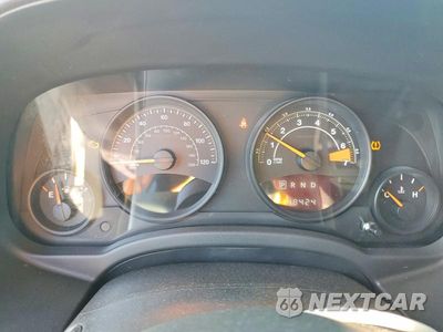 Zdjęcie 9 z 12 samochodu: 2016 JEEP PATRIOT LATITUDE VIN:1C4NJPFA2GD682099 - miniatura