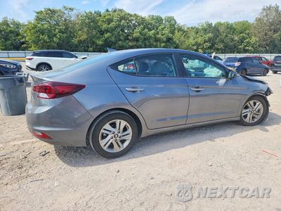 Trzecie zdjęcie samochodu z tyłu: 2019 HYUNDAI ELANTRA SEL VIN:5NPD84LF4KH478638 - miniatura