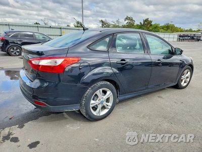 Trzecie zdjęcie samochodu z tyłu: 2013 FORD FOCUS SE VIN:1FADP3F23DL239849 - miniatura