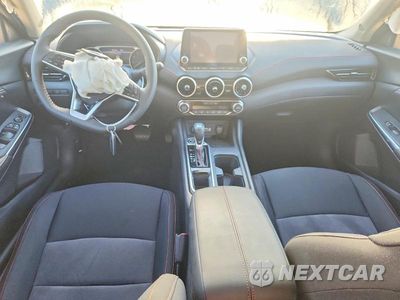 Zdjęcie 8 z 12 samochodu: 2025 NISSAN SENTRA SR VIN:3N1AB8DV9SY340052 - miniatura