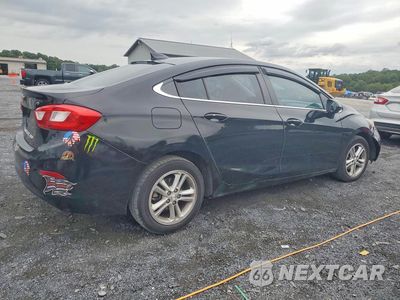 Trzecie zdjęcie samochodu z tyłu: 2016 CHEVROLET CRUZE LT VIN:1G1BE5SM8G7269266 - miniatura