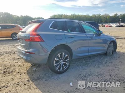 Trzecie zdjęcie samochodu z tyłu: 2022 VOLVO XC60 B5 MOMENTUM VIN:YV4L12DK9N1921469 - miniatura