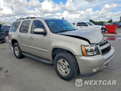 Czwarte zdjęcie samochodu z boku: 2007 CHEVROLET TAHOE C1500 VIN:1GNFC13J57R429661 - miniatura