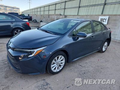 2024 TOYOTA COROLLA HYBRID LE JTDBDMHE8R3009562 - główne zdjęcie licytacji z USA - miniatura