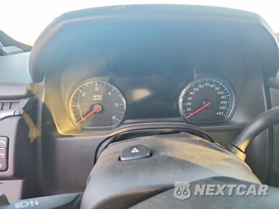 Zdjęcie 9 z 13 samochodu: 2019 CHEVROLET TAHOE K1500 PREMIER VIN:1GNSKCKC6KR405099 - miniatura