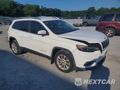 Czwarte zdjęcie samochodu z boku: 2019 JEEP CHEROKEE LATITUDE VIN:1C4PJLCB9KD358672 - miniatura