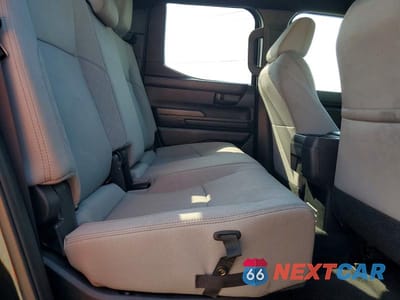 Zdjęcie 10 z 12 samochodu: 2025 TOYOTA TACOMA SR5 VIN:3TMKB5FN7SM034469 - miniatura