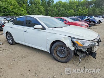Czwarte zdjęcie samochodu z boku: 2019 NISSAN ALTIMA S VIN:1N4BL4BV9KC116563 - miniatura