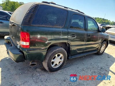 Trzecie zdjęcie samochodu z tyłu: 2004 GMC YUKON DENALI VIN:1GKEK63U64J163516 - miniatura