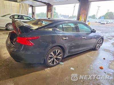 Trzecie zdjęcie samochodu z tyłu: 2016 NISSAN MAXIMA PLATINUM VIN:1N4AA6AP3GC420091 - miniatura