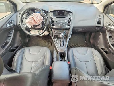 Zdjęcie 8 z 13 samochodu: 2015 FORD FOCUS SE VIN:1FADP3F23FL200844 - miniatura