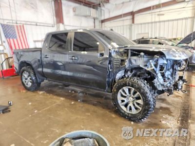 Czwarte zdjęcie samochodu z boku: 2021 CHEVROLET SILVERADO K1500 RST VIN:1GCUYEED0MZ392515 - miniatura