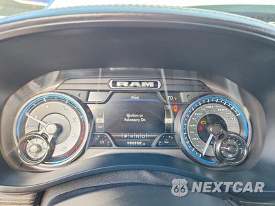 Zdjęcie 9 z 12 samochodu: 2020 RAM 3500 LIMITED VIN:3C63R3PL7LG157133 - miniatura