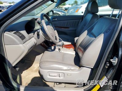 Zdjęcie 7 z 12 samochodu: 2006 TOYOTA CAMRY XLE VIN:4T1BE30K46U734084 - miniatura