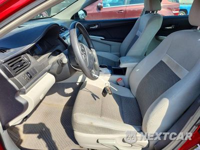 Zdjęcie 7 z 12 samochodu: 2012 TOYOTA CAMRY HYBRID LE VIN:4T1BD1FK5CU058920 - miniatura