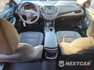 Zdjęcie 8 z 13 samochodu: 2016 CHEVROLET MALIBU LT VIN:1G1ZE5ST5GF339625 - miniatura