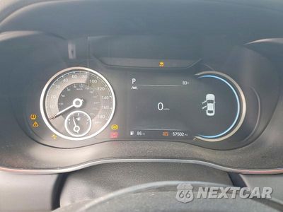 Zdjęcie 9 z 12 samochodu: 2022 GENESIS G70 2.0T VIN:KMTG34TA3NU088951 - miniatura