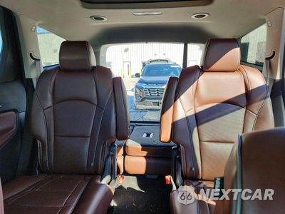 Zdjęcie 10 z 13 samochodu: 2019 BUICK ENCLAVE AVENIR VIN:5GAEVCKWXKJ153865 - miniatura