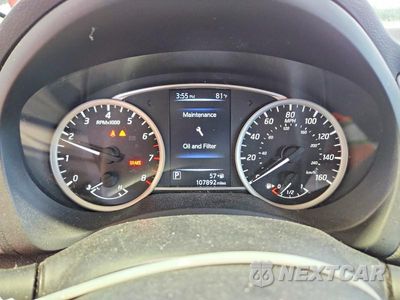 Zdjęcie 9 z 13 samochodu: 2017 NISSAN SENTRA SV VIN:3N1AB7AP5HY368021 - miniatura