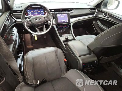 Zdjęcie 8 z 13 samochodu: 2021 JEEP GRAND CHEROKEE L LAREDO VIN:1C4RJKAG8M8170609 - miniatura