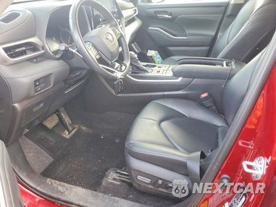 Zdjęcie 7 z 13 samochodu: 2021 TOYOTA HIGHLANDER XLE VIN:5TDGZRBHXMS547257 - miniatura