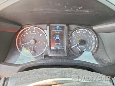 Zdjęcie 9 z 13 samochodu: 2023 TOYOTA TACOMA TRD OFF-ROAD VIN:3TMCZ5AN2PM537633 - miniatura