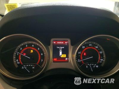 Zdjęcie 9 z 14 samochodu: 2011 DODGE JOURNEY MAINSTREET VIN:3D4PH1FG0BT503523 - miniatura