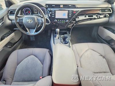 Zdjęcie 8 z 12 samochodu: 2020 TOYOTA CAMRY LE VIN:4T1C11AK3LU999559 - miniatura