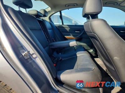 Zdjęcie 10 z 12 samochodu: 2011 BMW 328 XI SULEV VIN:WBAPK5C52BF123454 - miniatura