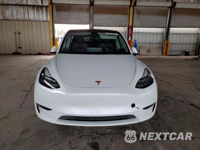 Piąte zdjęcie samochodu w środku: 2022 TESLA MODEL Y VIN:7SAYGDEE6NF462231 - miniatura