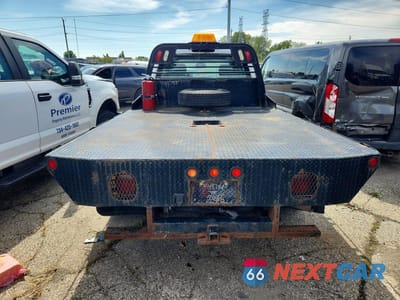 Zdjęcie 6 z 13 samochodu: 2013 CHEVROLET SILVERADO K3500 VIN:1GB4KZC89DF166199 - miniatura