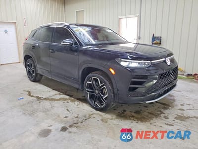 Czwarte zdjęcie samochodu z boku: 2026 VOLKSWAGEN TIGUAN SEL R-LINE TURBO VIN:3VVUW7RM4TM055990 - miniatura