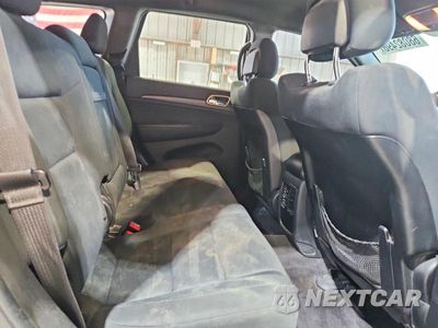 Zdjęcie 11 z 13 samochodu: 2016 JEEP GRAND CHEROKEE LAREDO VIN:1C4RJFAG7GC311596 - miniatura