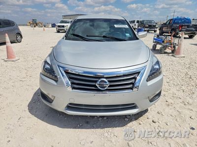 Piąte zdjęcie samochodu w środku: 2015 NISSAN ALTIMA 2.5 S VIN:1N4AL3AP0FC237075 - miniatura