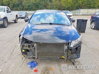 Piąte zdjęcie samochodu w środku: 2015 HONDA CIVIC HYBRID VIN:19XFB4F22FE000425 - miniatura