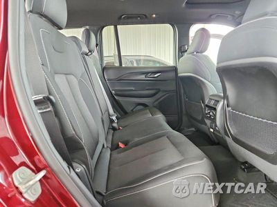 Zdjęcie 11 z 14 samochodu: 2024 JEEP GRAND CHEROKEE LAREDO VIN:1C4RJHAG4R8590877 - miniatura