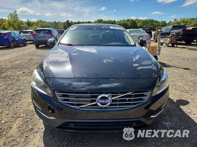 Piąte zdjęcie samochodu w środku: 2015 VOLVO S60 PLATINUM VIN:YV1612TM8F2353126 - miniatura