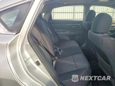 Zdjęcie 10 z 13 samochodu: 2016 NISSAN ALTIMA 2.5 SV VIN:1N4AL3AP4GC260702 - miniatura