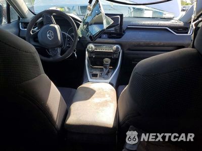 Zdjęcie 8 z 13 samochodu: 2021 TOYOTA RAV4 LE VIN:2T3F1RFV6MC229588 - miniatura