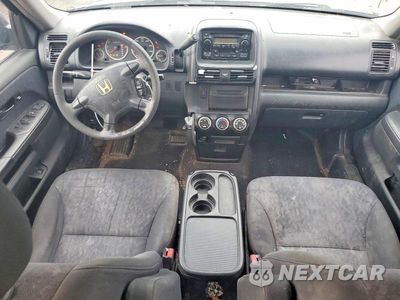Zdjęcie 8 z 13 samochodu: 2006 HONDA CR-V LX VIN:SHSRD78566U441557 - miniatura
